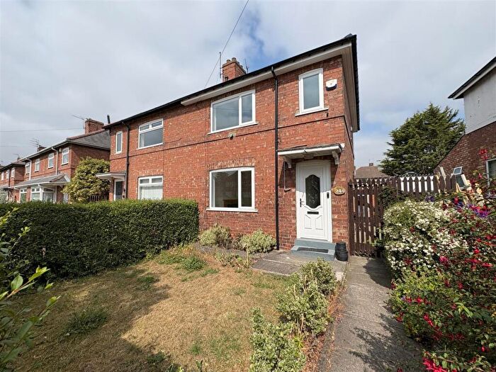 2 Bedroom Semi Detached House To Rent In Geneva Road, Darlington, DL1