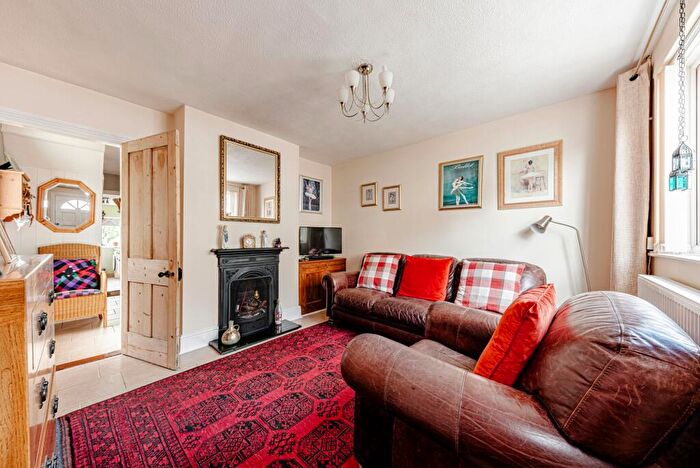 2 Bedroom End Of Terrace House For Sale In The Street, Boughton-Under-Blean, ME13