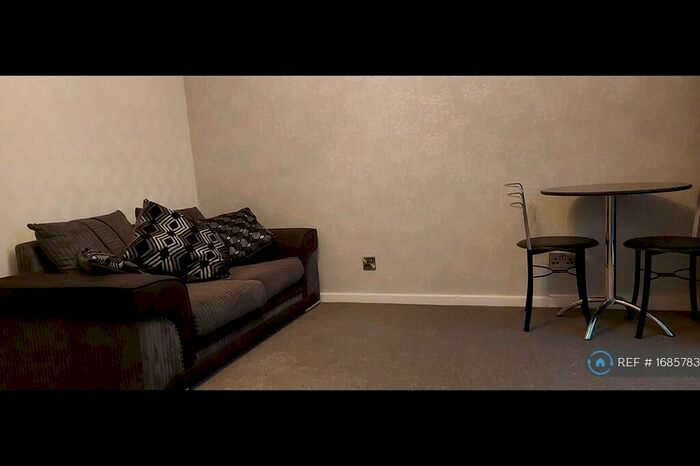 1 Bedroom Flat To Rent In Chirnside, Cramlington, NE23