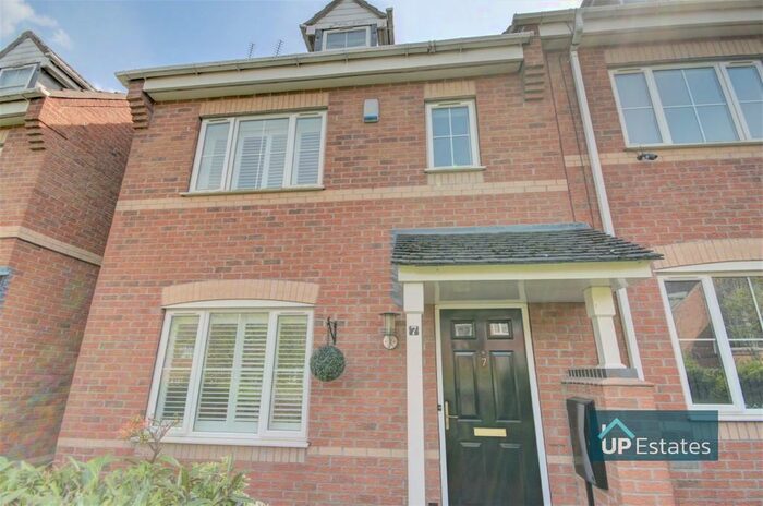 3 Bedroom End Of Terrace House To Rent In Peckstone Close, Parkside, Coventry, CV1