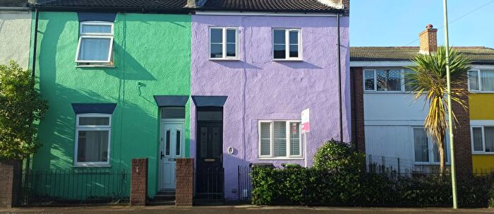 3 Bedroom Property To Rent In Mayfield Road, Gosport, PO12