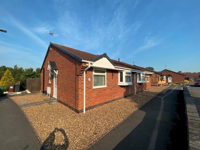 2 Bedroom Semi-Detached Bungalow To Rent In Halford Street, Syston, Leicester, LE7