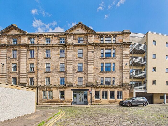 2 Bedroom Flat To Rent In Water Street, The Shore, Edinburgh, EH6