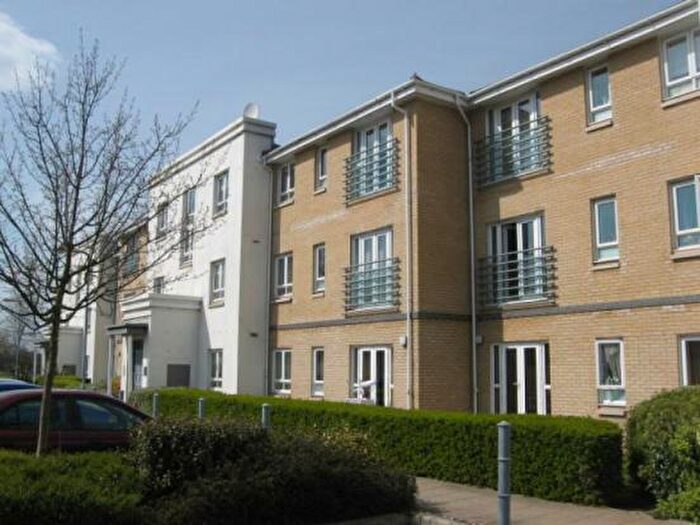 2 Bedroom Apartment For Sale In Sovereign Heights, Langley, SL3