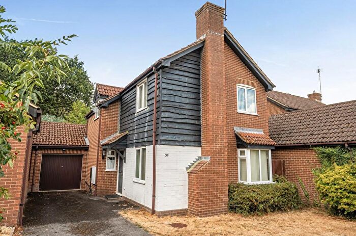 3 Bedroom Detached House For Sale In Tees Close, Chandler's Ford, Eastleigh, SO53