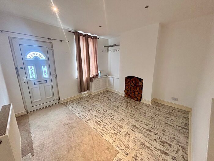 2 Bedroom Terraced House To Rent In Well Street, Winsford, CW7