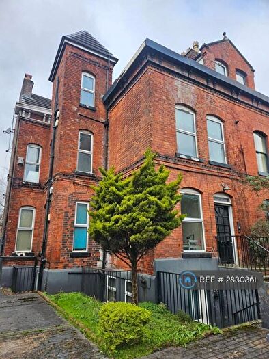 2 Bedroom Flat To Rent In Chorlton, Manchester(Uk), M21