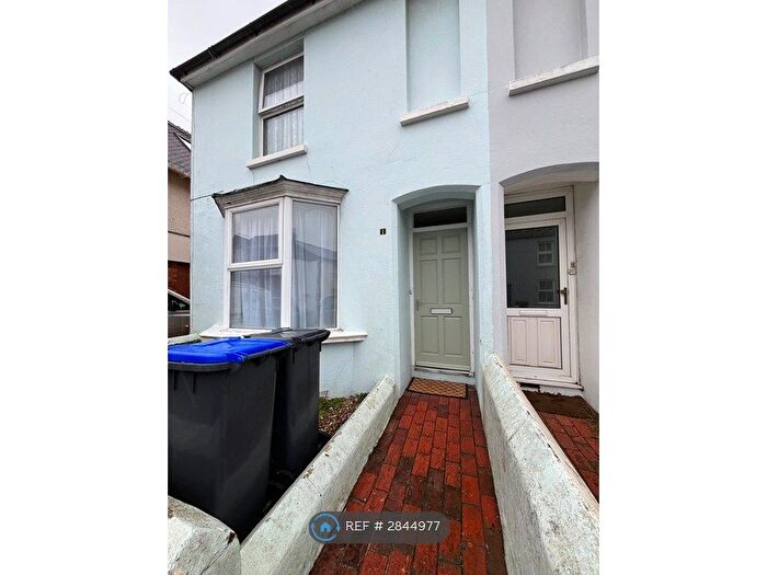 2 Bedroom Terraced House To Rent In Dagmar St, Worthing, BN11