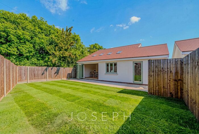 3 Bedroom Detached Bungalow For Sale In Celine Close, Bramford, IP8