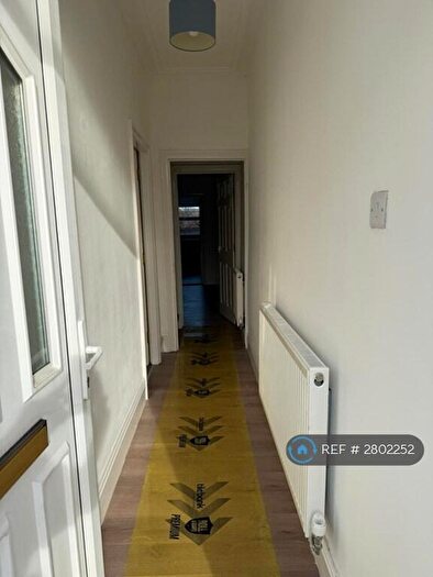 3 Bedroom Semi Detached House To Rent In Brandreth Road, Sheffield, S6