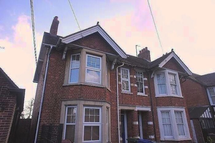 1 Bedroom Apartment To Rent In Banbury Road, Bicester, Oxfordshire, OX26