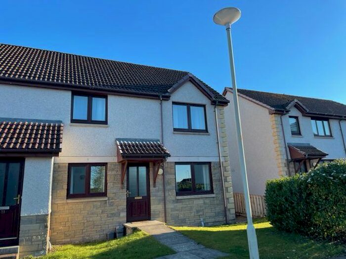 2 Bedroom Flat To Rent In Holm Dell Place, Inverness, IV2