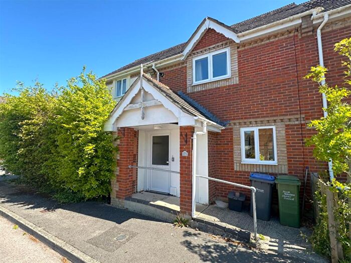 2 Bedroom Terraced House For Sale In Holmes Close, Chippenham, SN15