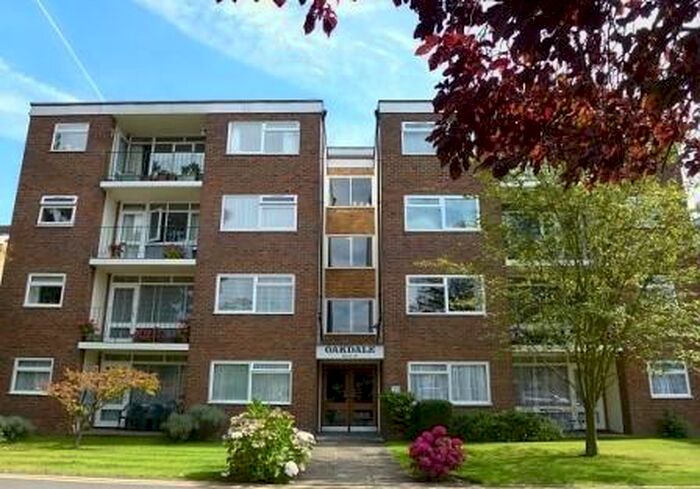 2 Bedroom Apartment To Rent In Oakdale, Westgate Road, BR3