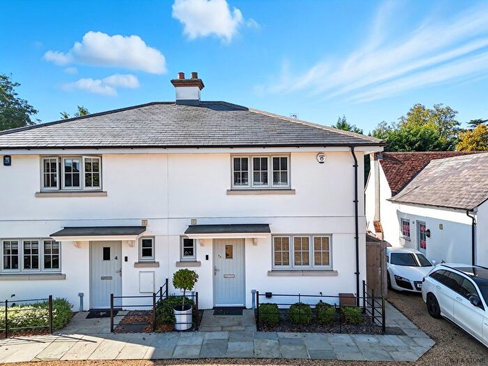 2 Bedroom Semi-Detached House For Sale In Stansted, Essex, CM24