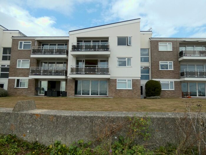 2 Bedroom Flat To Rent In Shears Crescent, West Mersea, Colchester, CO5