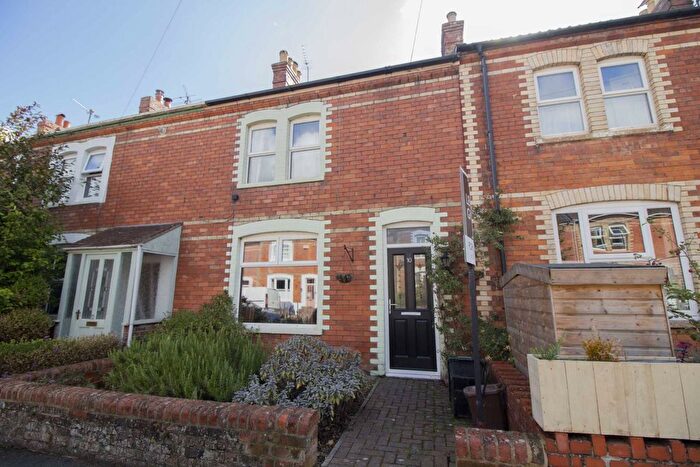 2 Bedroom Terraced House For Sale In Avenue Road, Frome, BA11