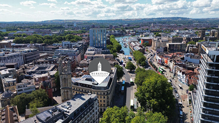 2 Bedroom Apartment To Rent In Bradley House, St. Stephens Avenue, Bristol, BS1
