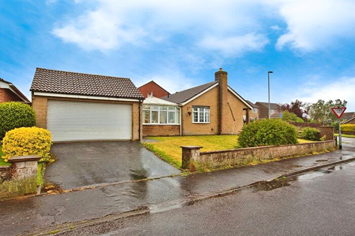 3 Bedroom Detached Bungalow For Sale In Kingswood Road, Crewkerne, TA18