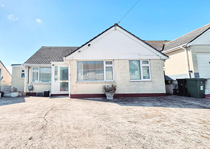 3 Bedroom Detached Bungalow For Sale In Wheatlands, Portland, Dorset, DT5