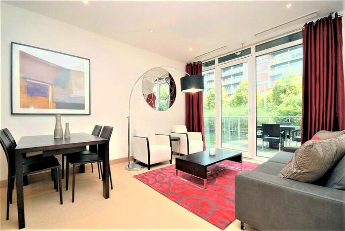 2 Bedroom Apartment To Rent In Eustace Building, Queenstown Road, London, SW11