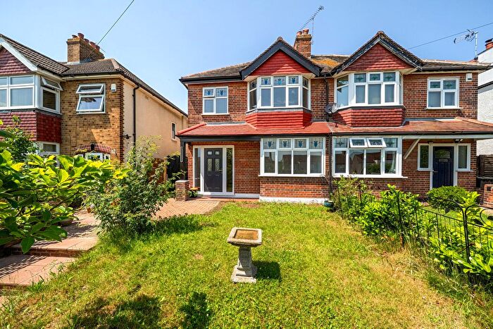 3 Bedroom Semi Detached House For Sale In Swanley Lane, Swanley, BR8