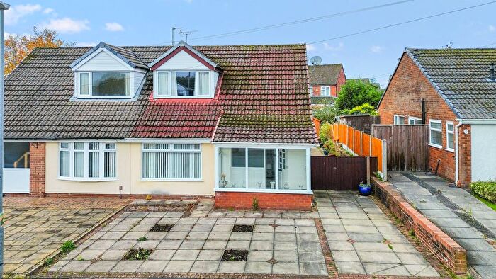 2 Bedroom Semi-detached Bungalow For Sale In Clifton Road, Billinge, WN5