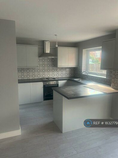 3 Bedroom Terraced House To Rent In Kings Heath, Birmingham, B14