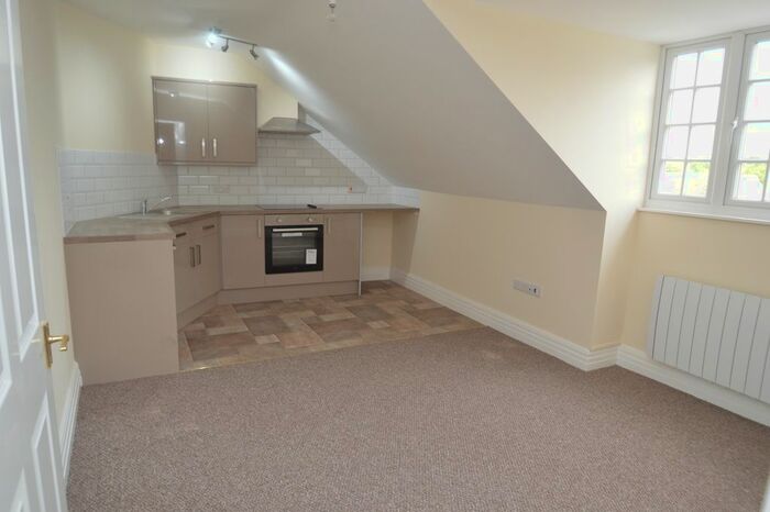 1 Bedroom Flat To Rent In Holborn Place, Bulwell, Nottingham NG6