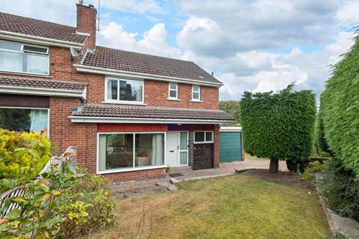 3 Bedroom Semi-Detached House For Sale In Charnley Avenue, Bannerdale, S11