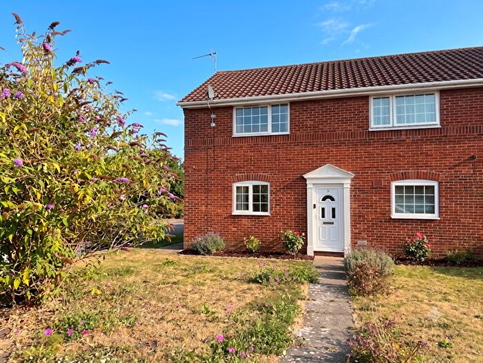 Studio For Sale In Bunting Road, Luton, Bedfordshire, LU4