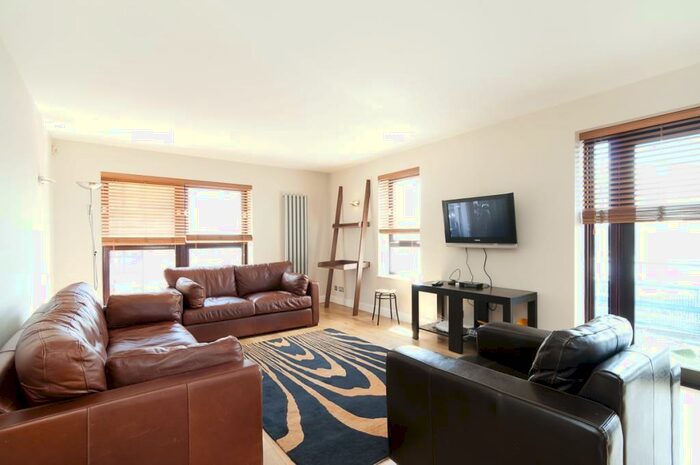 3 Bedroom Apartment To Rent In Tower Bridge Wharf, St. Katharines Way, London, E1W