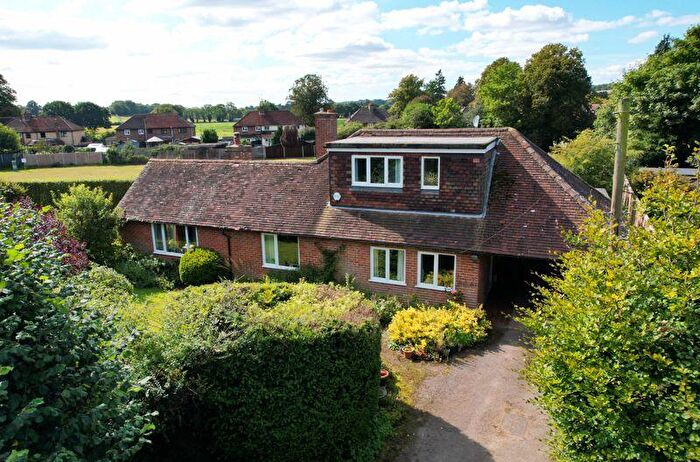 4 Bedroom Detached House For Sale In Lovers Lane, Frensham, Farnham, GU10