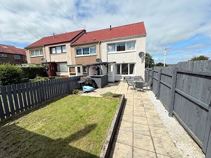 2 Bedroom End Of Terrace House For Sale In Craigmount, Kirkcaldy, KY2