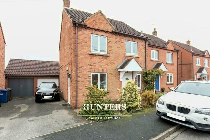 3 Bedroom House To Rent In Cawdel Way, South Milford, Leeds, LS25