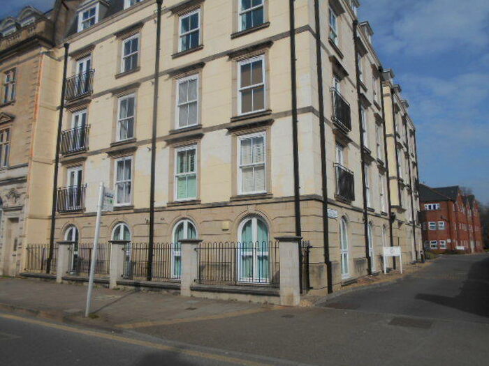 2 Bedroom Apartment To Rent In Horder Mews, Swindon, Wiltshire, SN1