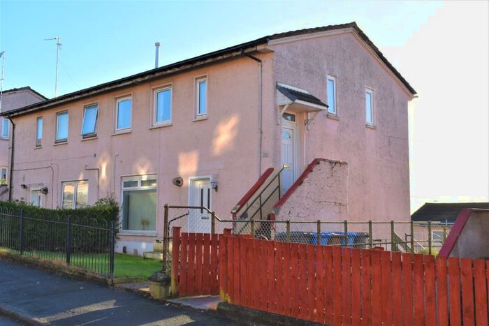 2 Bedroom Flat To Rent In Montrose Street, Clydebank, Glasgow, G81
