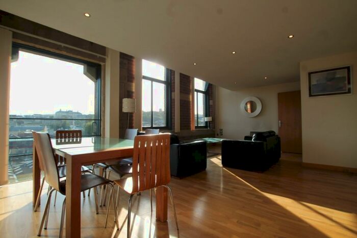 3 Bedroom Flat To Rent In Victoria Mills, Salts Mill Road, Shipley, Bradford, BD17