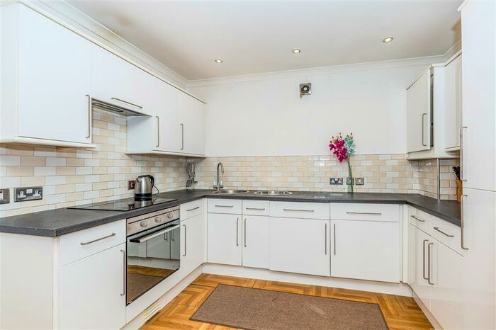 1 Bedroom Flat To Rent In Ferrara Square, Maritime Quarter, Swansea, SA1