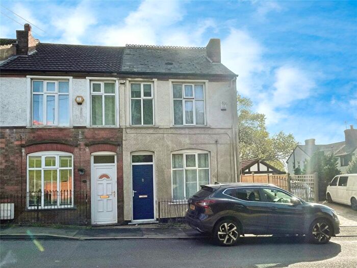 2 Bedroom End Of Terrace House To Rent In Dibdale Road, Dudley, West Midlands, DY1