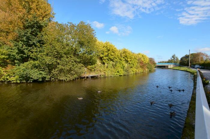 2 Bedroom Terraced House To Rent In Canal Bank, Appley Bridge, WN6