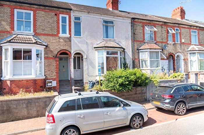 3 Bedroom Terraced House For Sale In Alma Street, Wellingborough, NN8