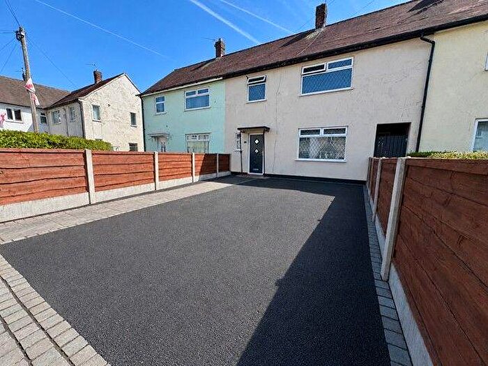 3 Bedroom Terraced House For Sale In Goodridge Avenue, Woodhosue Park, Manchester, M22