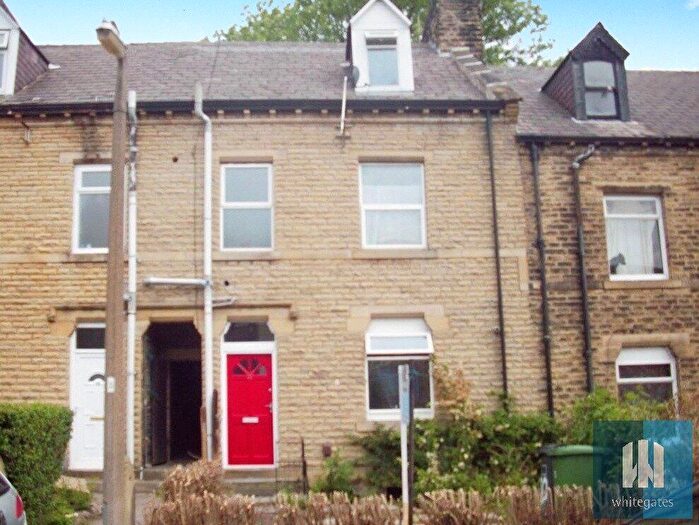 2 Bedroom Terraced House To Rent In Norman Road, Birkby, Huddersfield, HD2