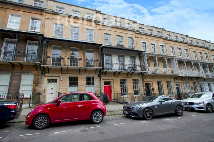 2 Bedroom Apartment To Rent In Caledonia Place, Clifton, BS8