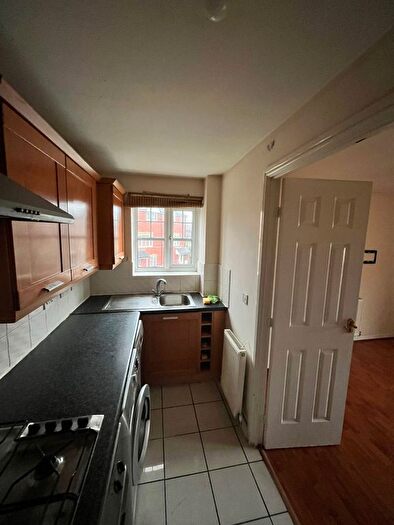 2 Bedroom Flat For Sale In Deanery Court, Manchester, M8