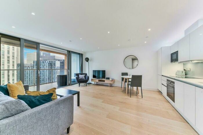 1 Bedroom Apartment To Rent In Heritage Tower, East Ferry Road, London, E14