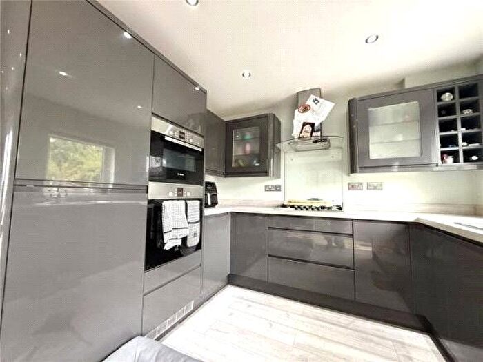 3 Bedroom Detached House For Sale In Topcliffe Grove, Liverpool, Merseyside, L12