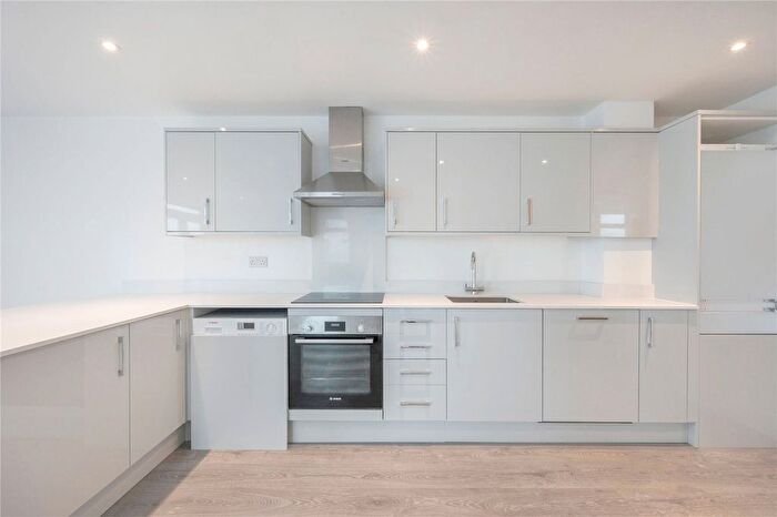 1 Bedroom Flat For Sale In Madison Heights, Milner Road, SW19