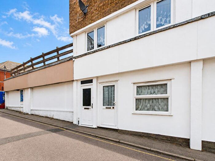 3 Bedroom Apartment For Sale In Mill Lane, Dovercourt, Harwich, CO12